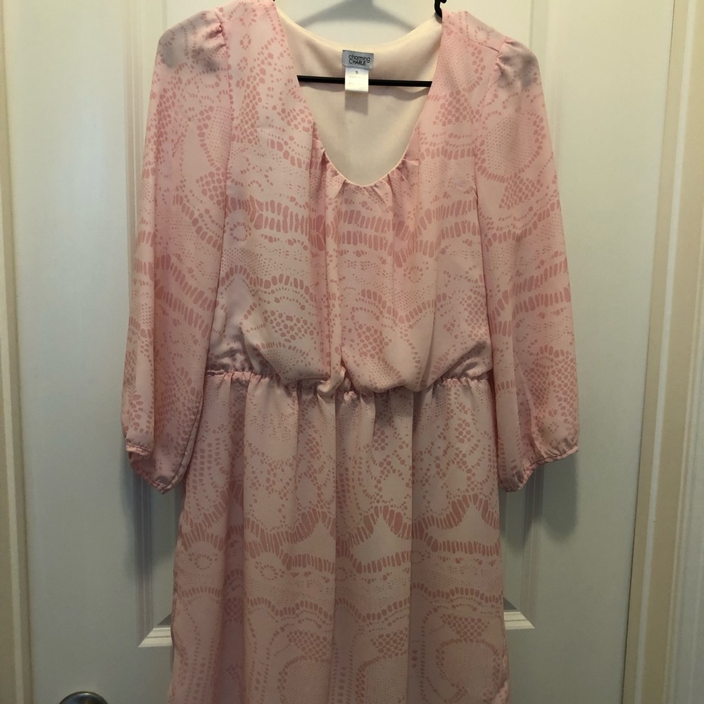 Women’s dress size S